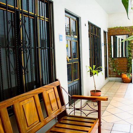 Hotel Om Downtown Santa Cruz Huatulco Kültér fotó