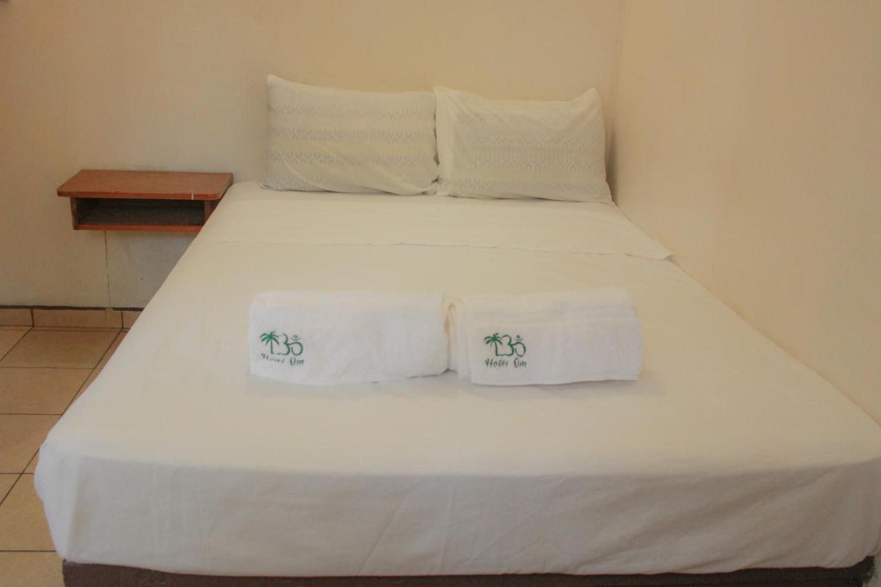 Hotel Om Downtown Santa Cruz Huatulco Kültér fotó